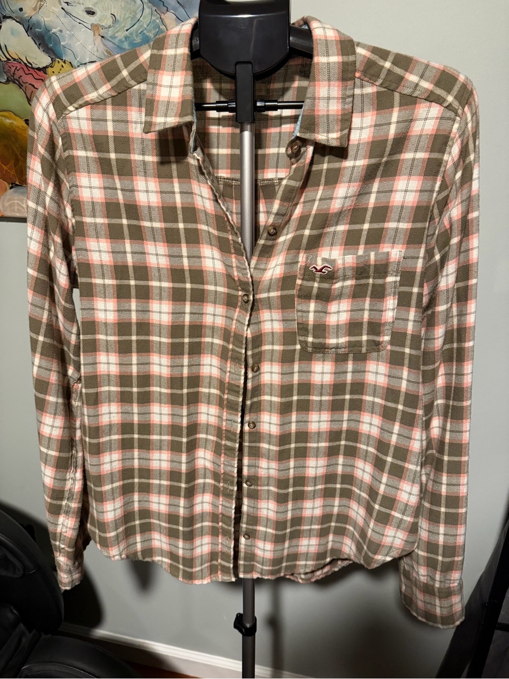 Hollister women’s Y2K 2000s Olive & Pink Plaid flannel Button-Up Shirt seagull